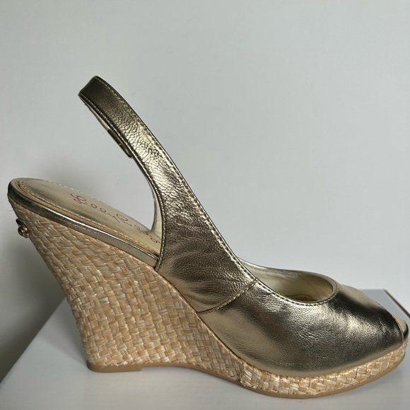 Lilly Pulitzer Gold Gigi Wedge - Picture 3 of 11